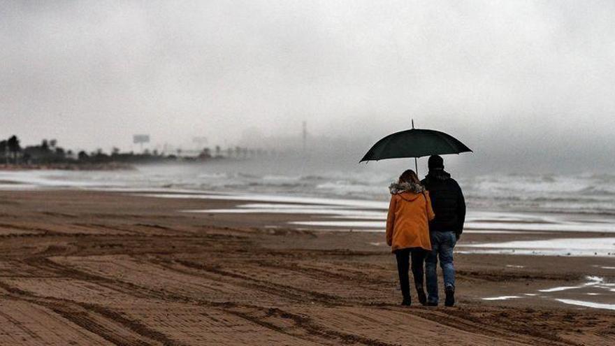 Descenso de temperaturas y lluvias para este martes en Castellón