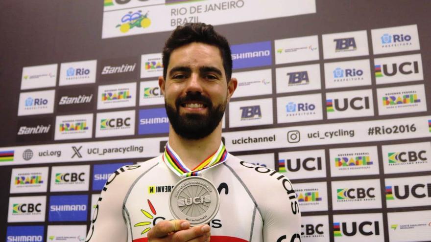 Alfonso Cabello conquista la plata en el kilómetro del Mundial de Río