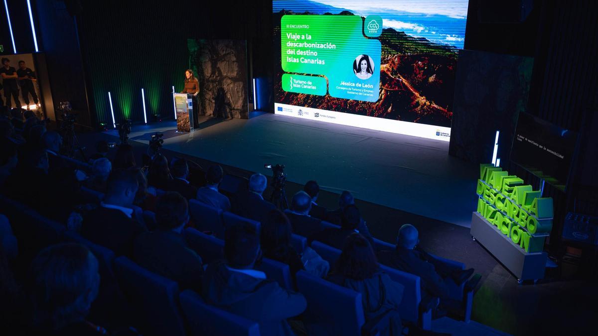 III Encuentro Viaje a la descarbonización del destino Islas Canarias