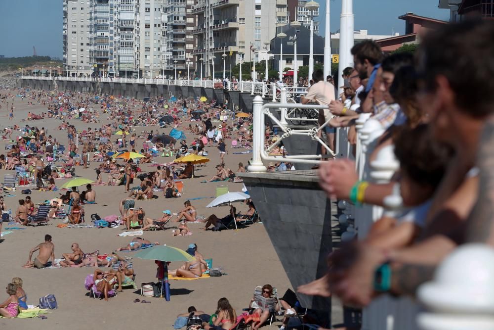 Día de playa en Asturias