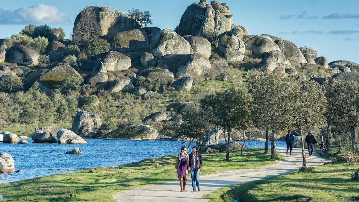 El Monumento Natural Los Barruecos fue el primer Monumento Natural declarado hace 25 años.