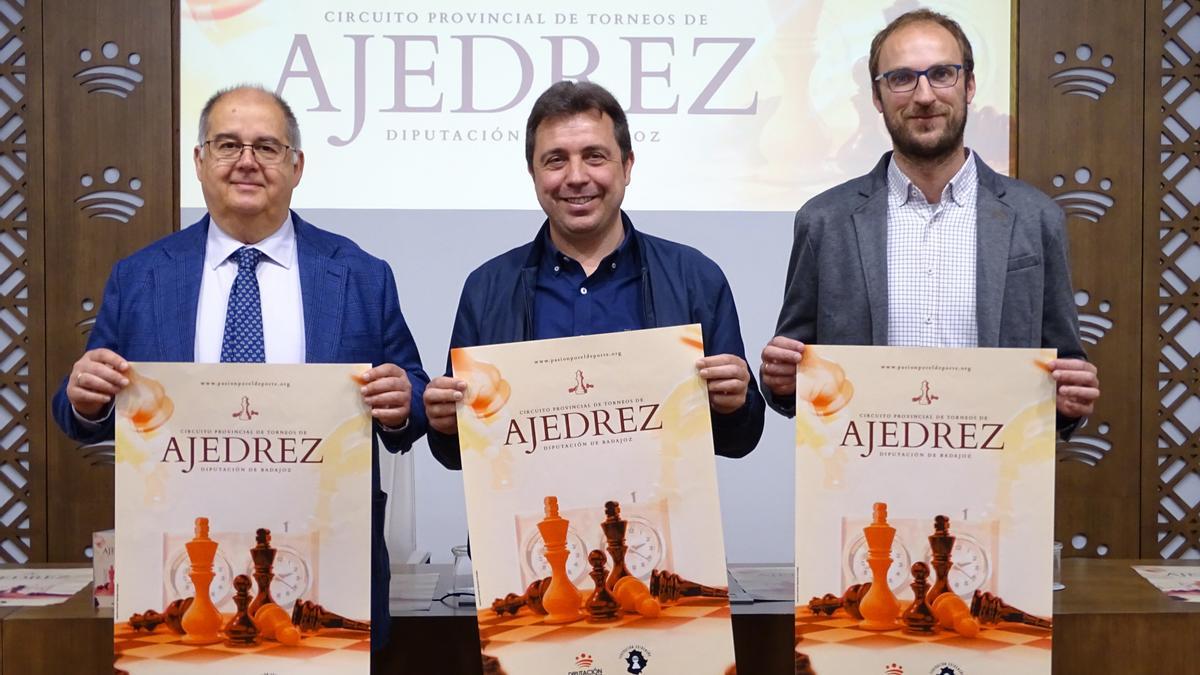 La presentación del circuito de Ajedrez en la Diputación de Badajoz.