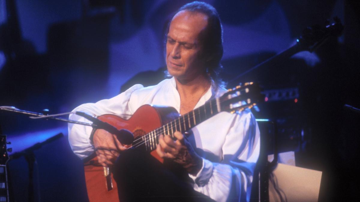 El duro camino de Paco de Lucia hasta convertirse en leyenda del flamenco