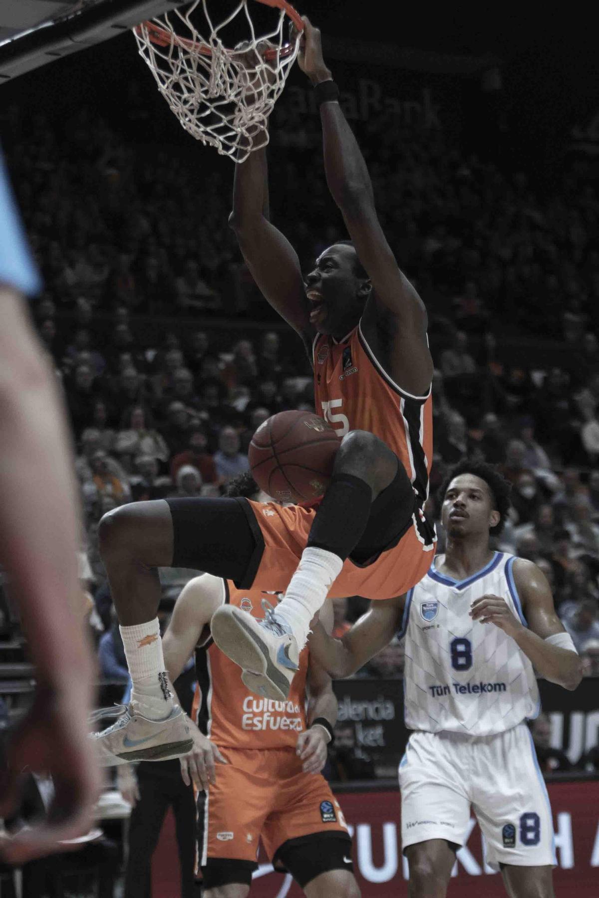 Partido Valencia Basket- Turk Telekom