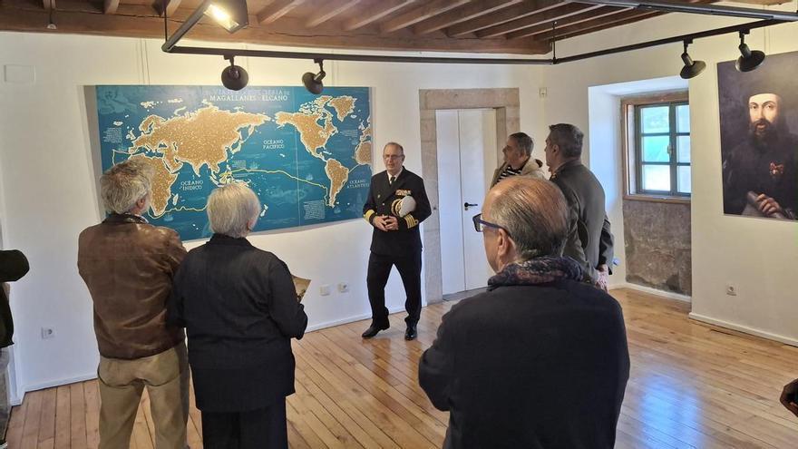 La Delegación de Defensa en Asturias presenta en Llanes una muestra sobre la expedición de Magallanes y Elcano