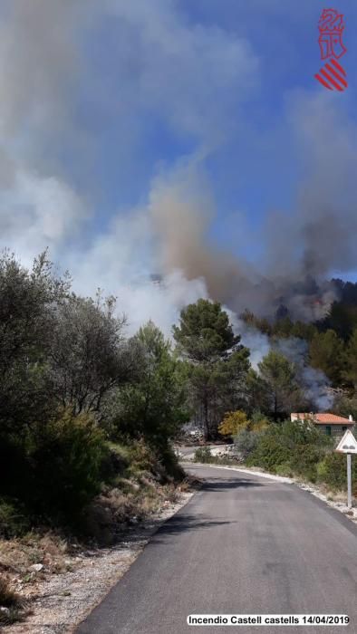 Incendio en Benigembla y Castell de Castells