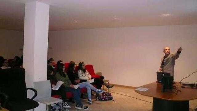 El grupo de alumnos de A Paralaia durante el curso.