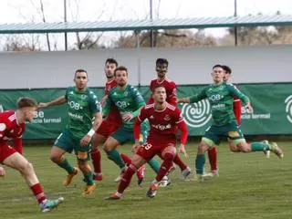 Duelo directo por el sueño del play-off a Segunda