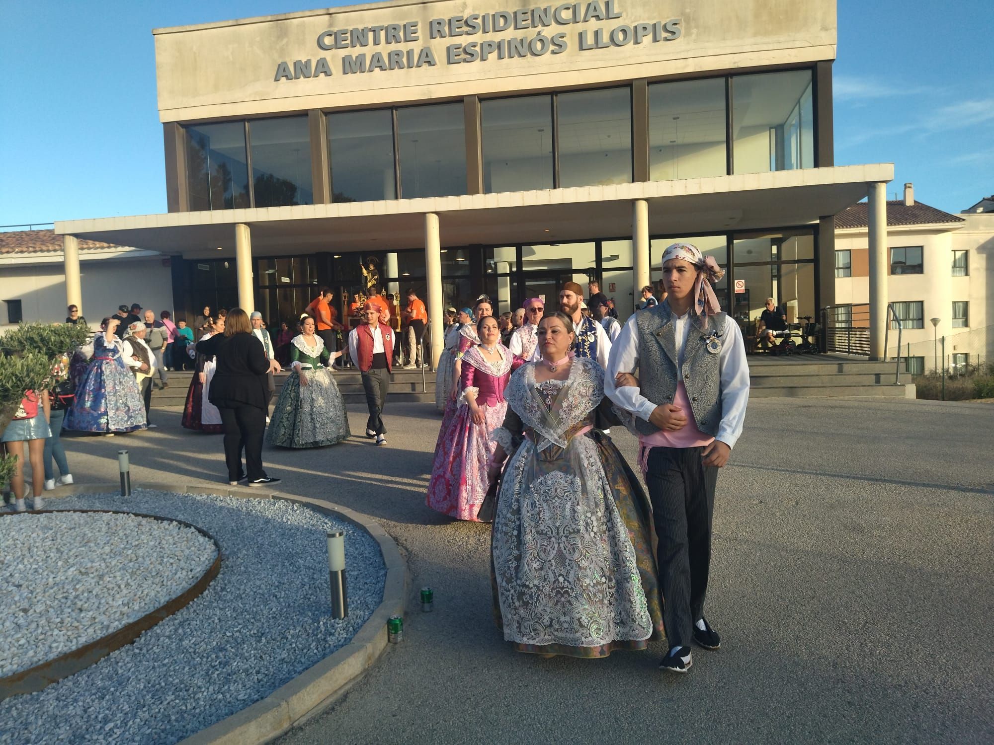 La fiesta más auténtica: Teulada vibra con el traslado de Sant Vicent Ferrer a su ermita