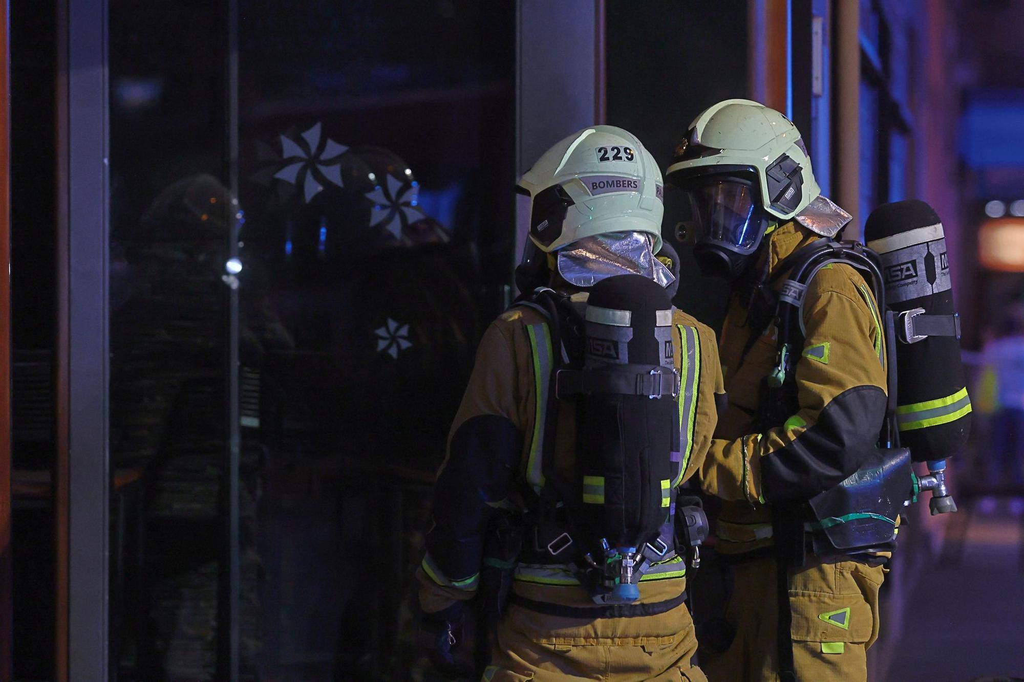 Incendio en la Casa Gallega de las Avenidas de Palma