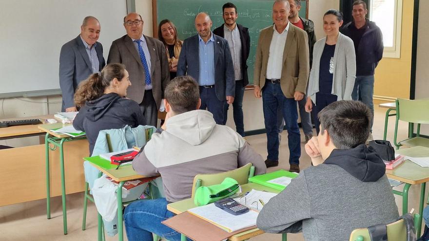 Educación invierte más de 9,2 millones de euros en centros de ambas comarcas