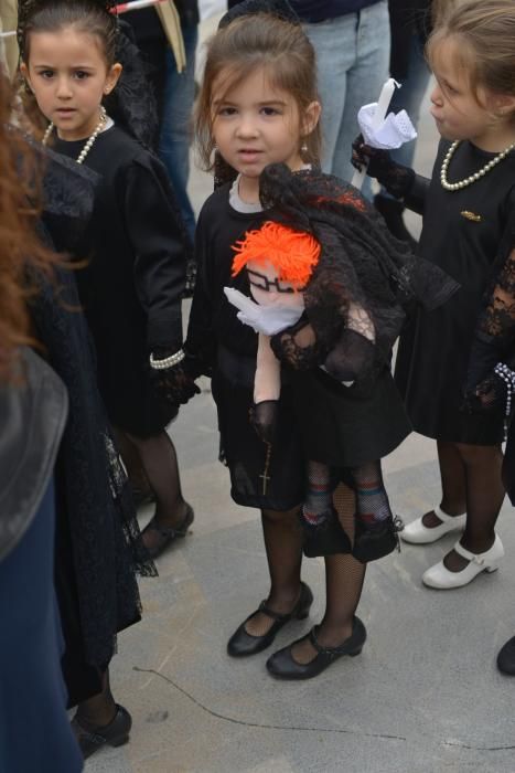 Procesión infantil del Colegio Buen Pastor