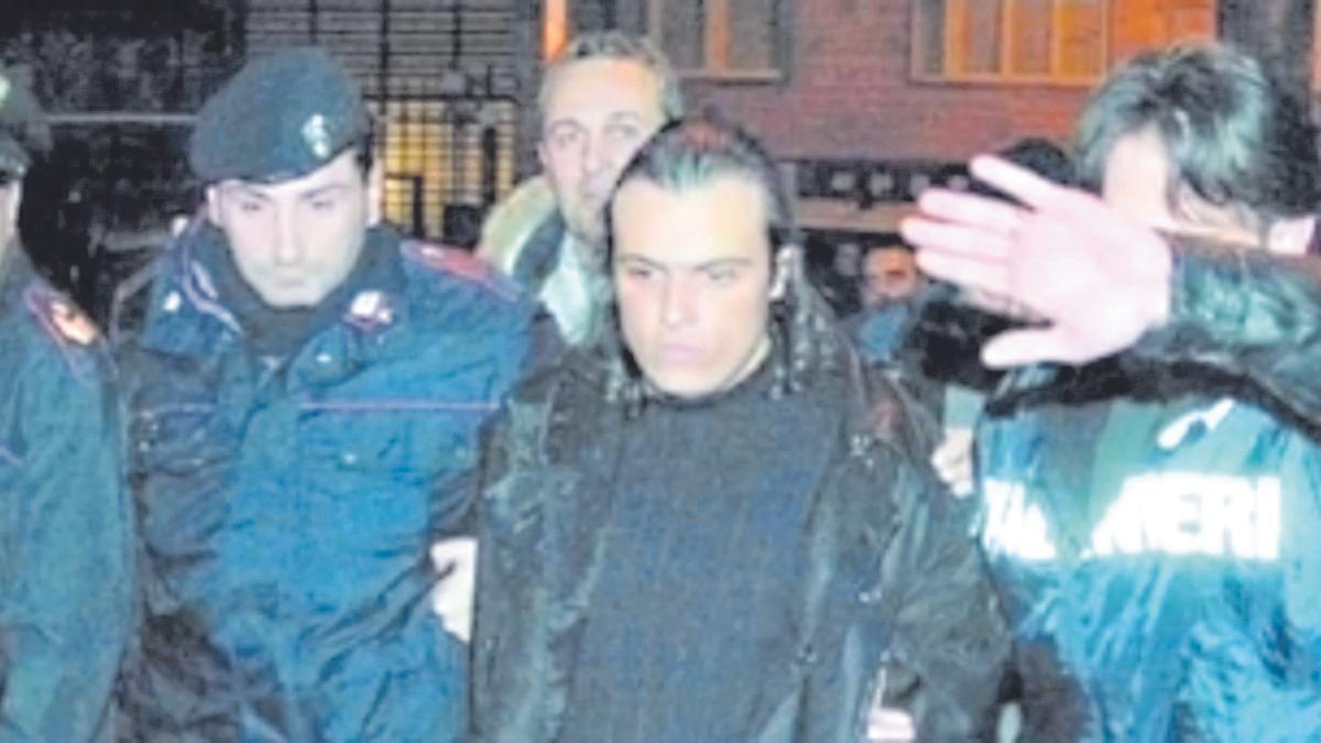 Detención de Cosimo di Lauro, 'príncipe de la Camorra' asesinado en la cárcel y ensalzado en las redes sociales por el crimen organizado