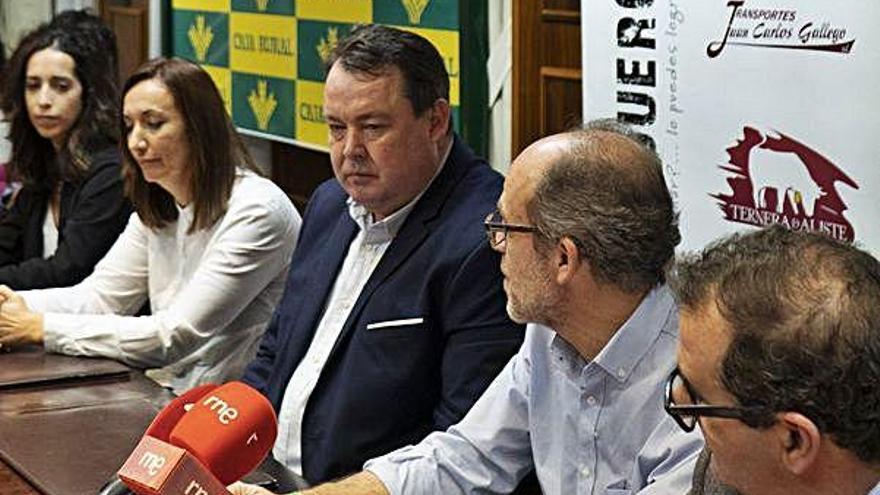 Presentación de la competición, ayer en Caja Rural.