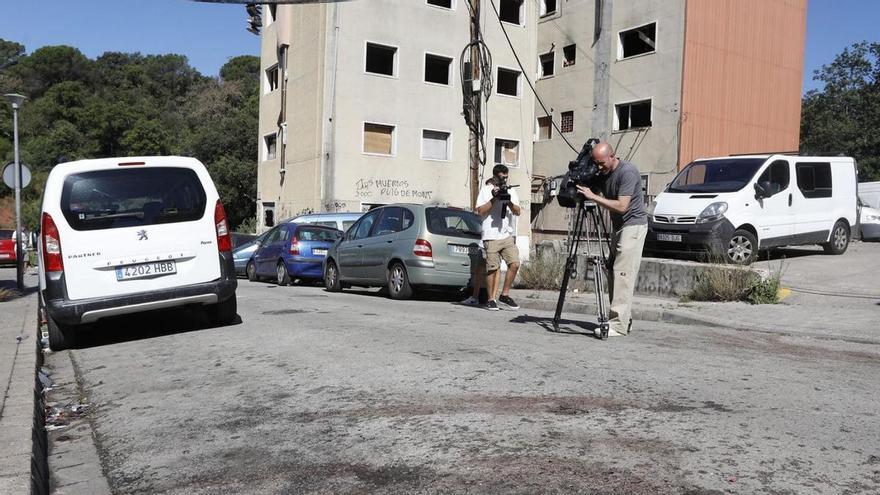 Infidelidad, un destierro, armas y un barrio olvidado: el trasfondo del doble crimen de Girona