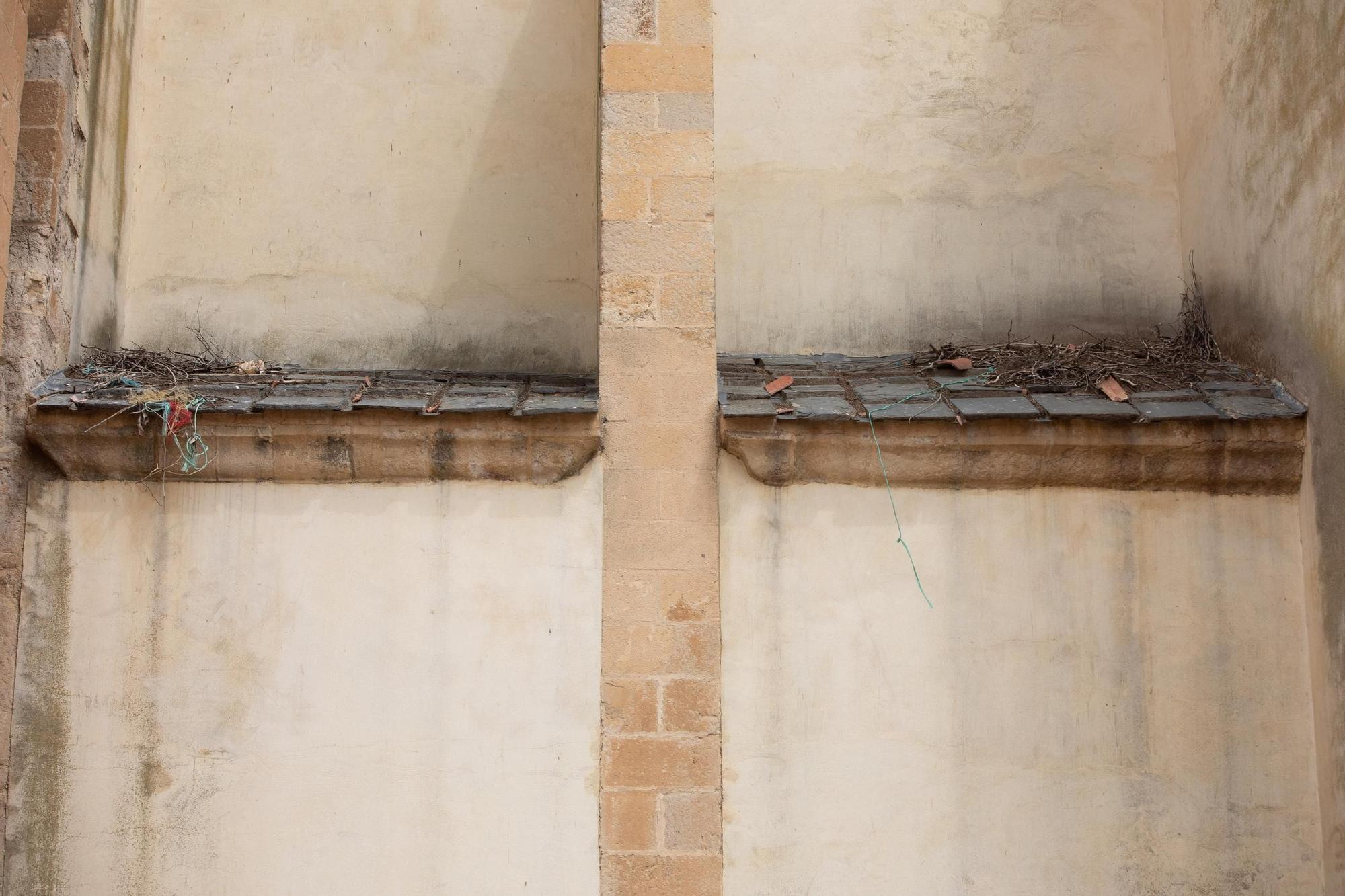 GALERÍA | El triste deterioro de la iglesia de Molacillos