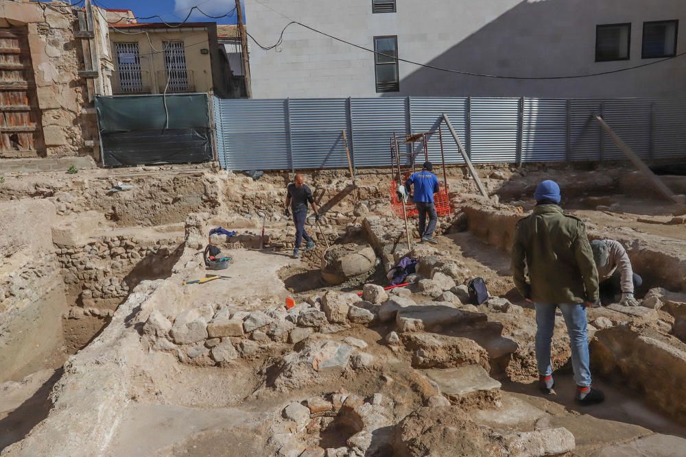 Unas obras dejan al descubierto restos arqueológic