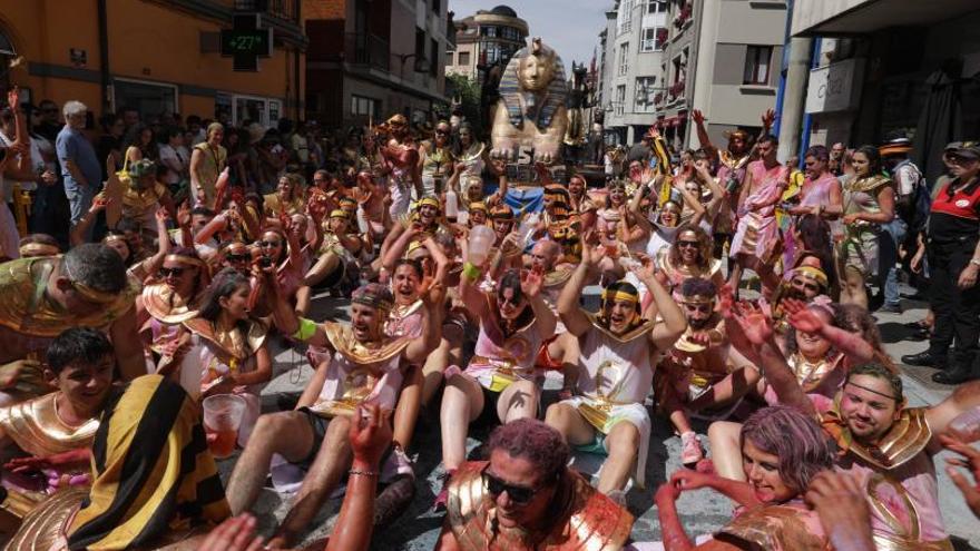 Laviana espera hoy a 40.000 visitantes para el Descenso Folklórico del Nalón