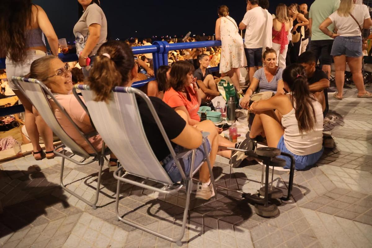 Última noche de fuegos artificiales de Hogueras: broche final a un certamen marcado por la nueva ubicación