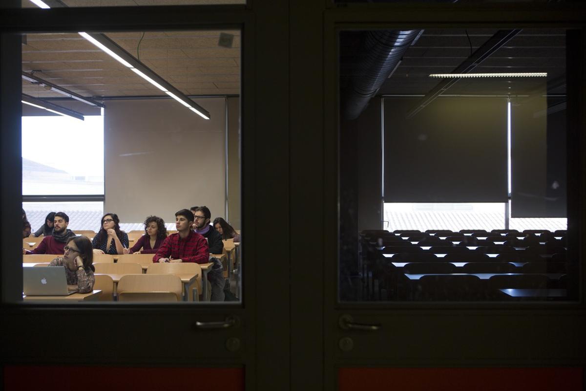 Clase de filosofía en la Universitat de Barcelona.