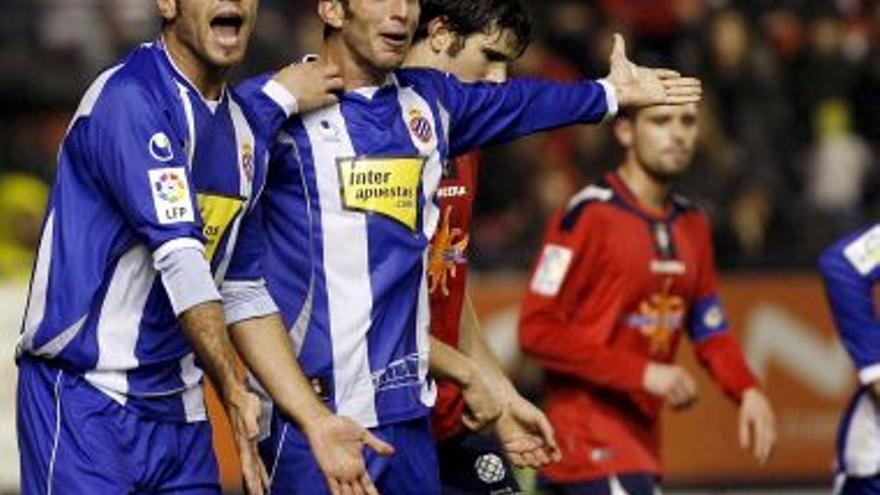 Los ex periquitos Juanfran y Pandiani tumban al Espanyol