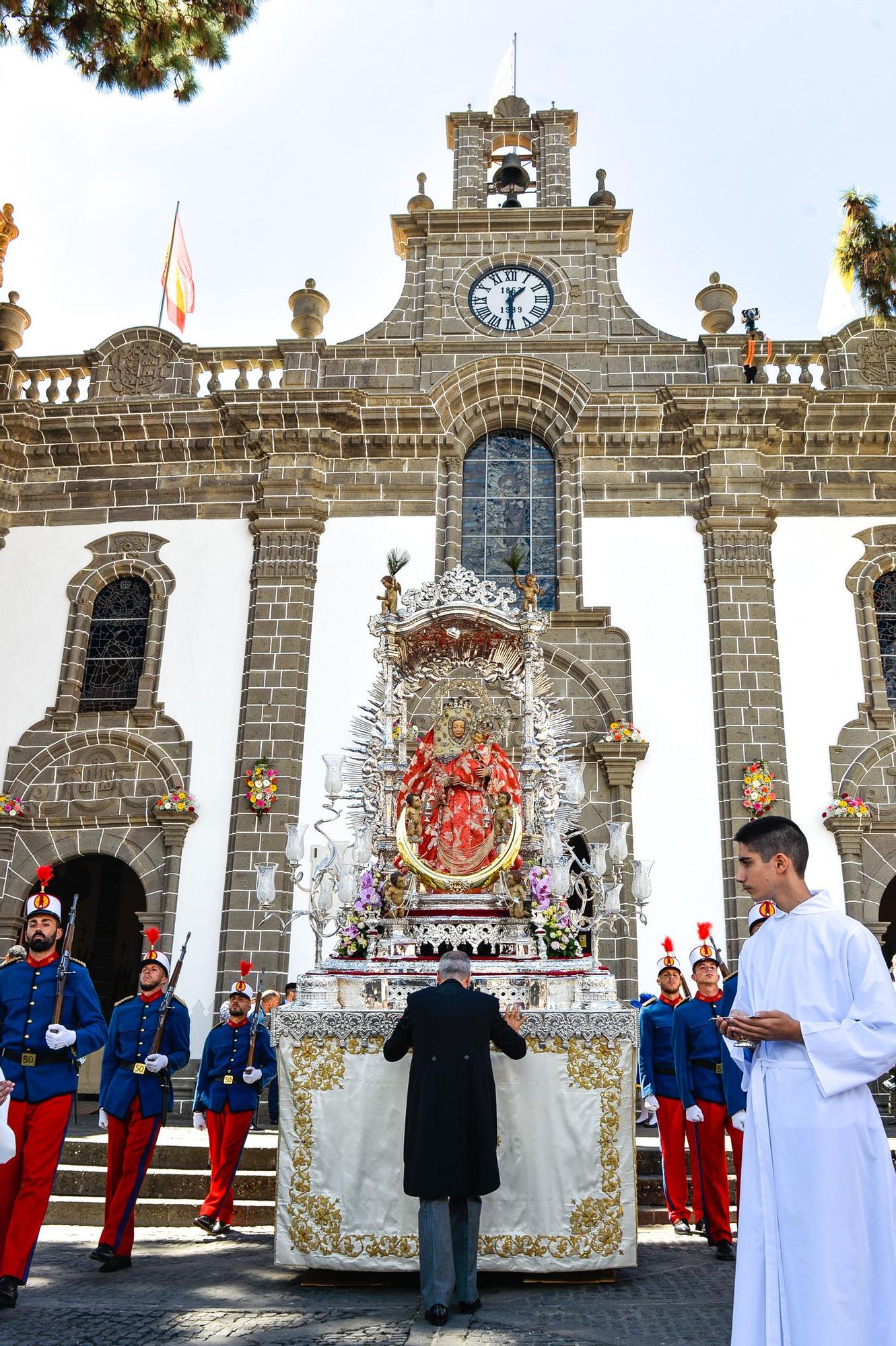 Eucaristía y procesión: Fiestas del Pino 2022