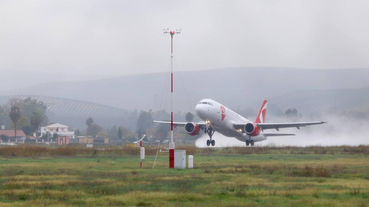 El vuelo a Praga despega del aeropuerto de Córdoba