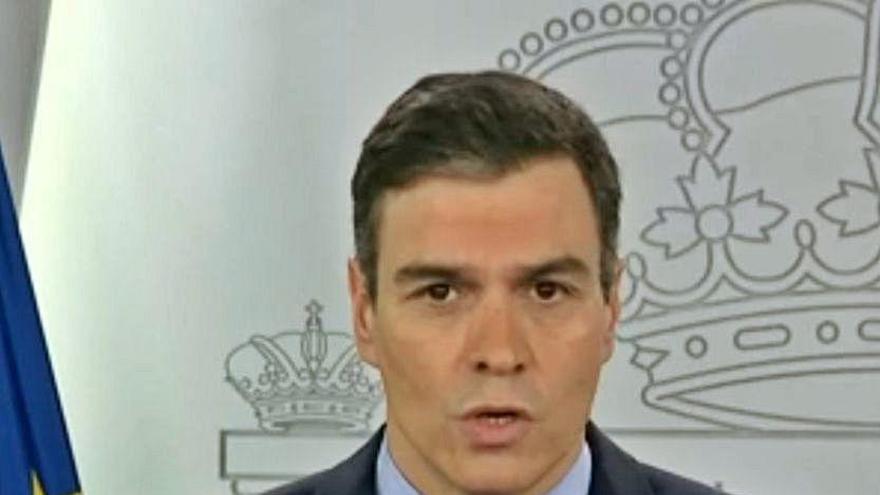 El líder del Govern, Pedro Sánchez, durant la compareixença d&#039;ahir