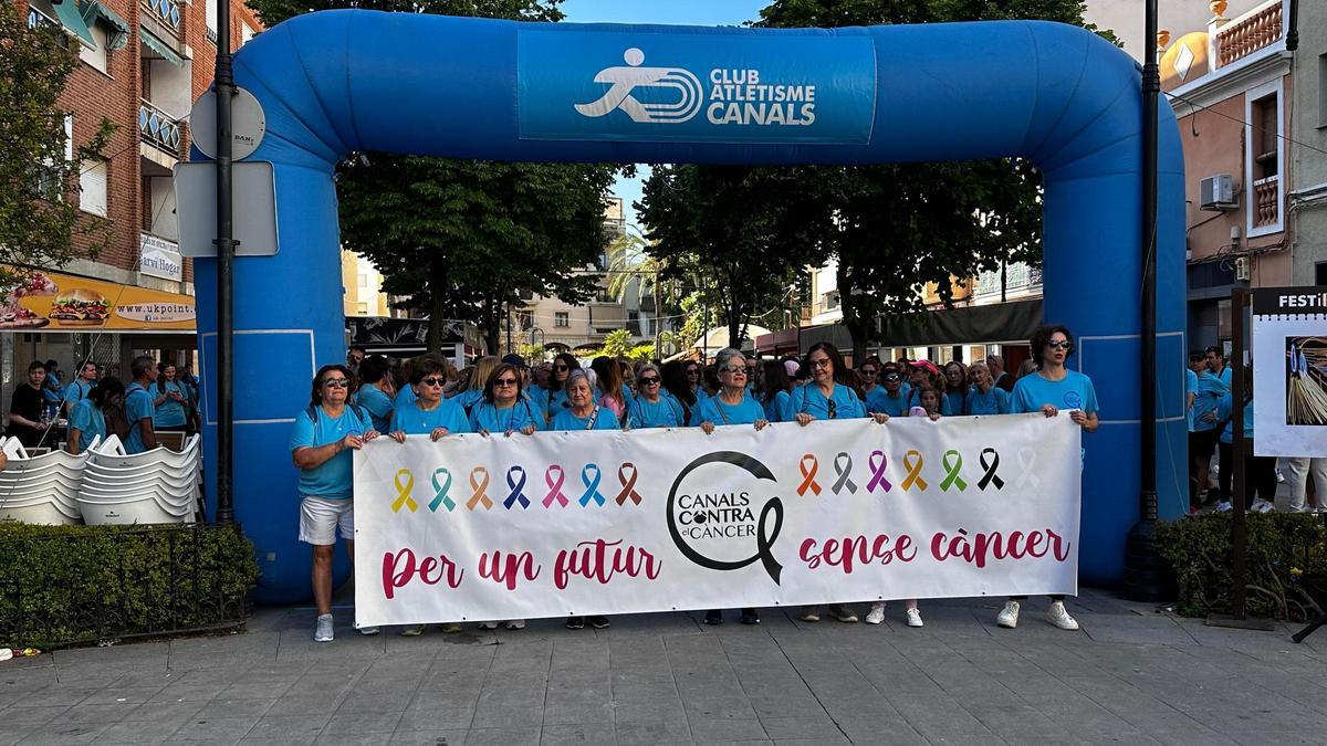 El inicio de la marcha en Canals.