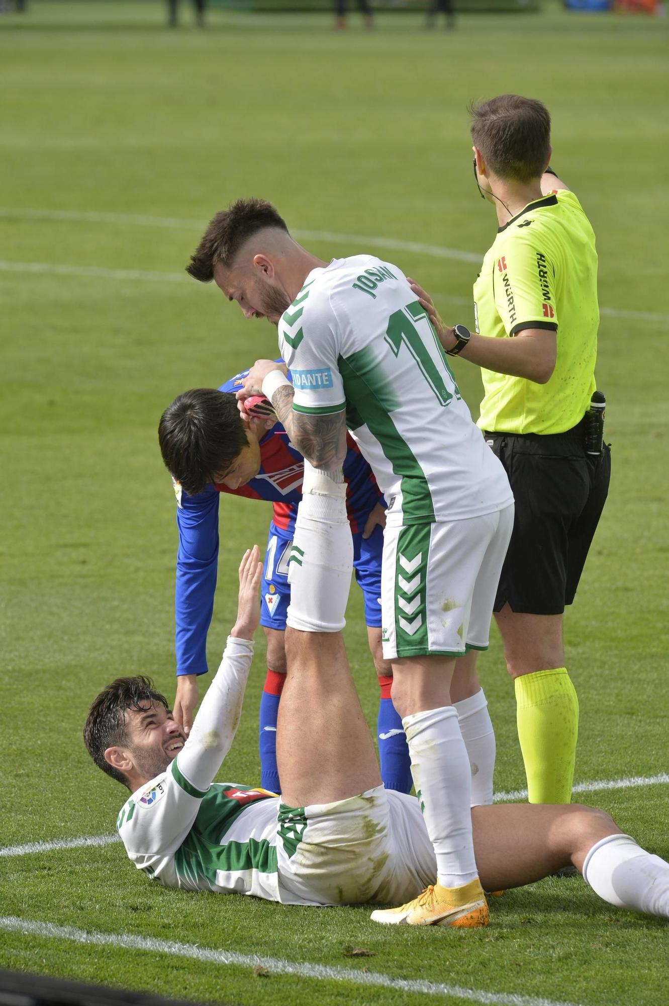 El Elche vence al Eibar 1-0 y se reencuentra con la victoria después de 17 partidos