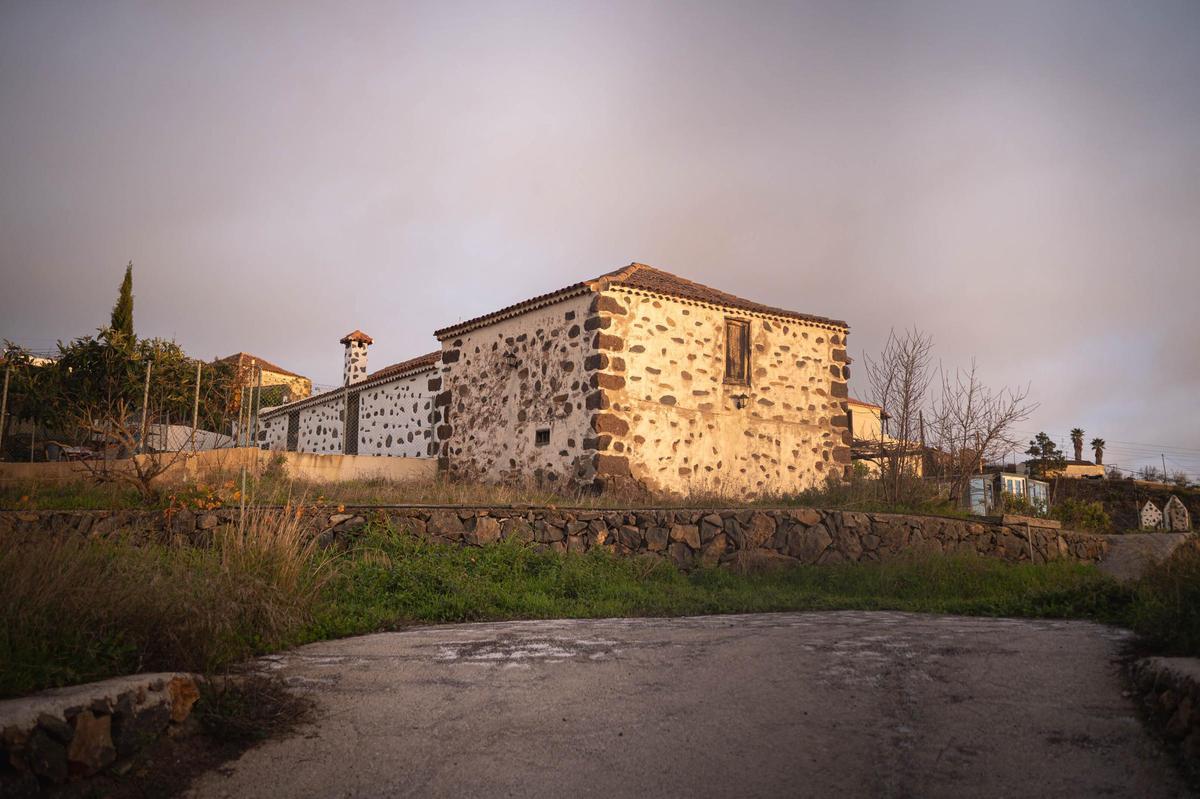 La vida en Taucho, uno de los núcleos de la Tenerife vaciada
