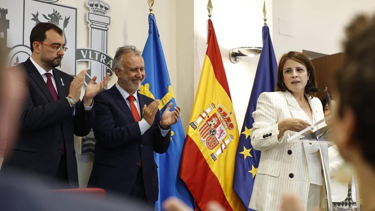 Adriana Lastra en su toma posesión como delegada de Gobierno.