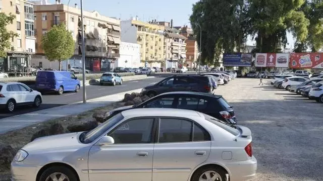 Córdoba habilita 22 solares como aparcamientos