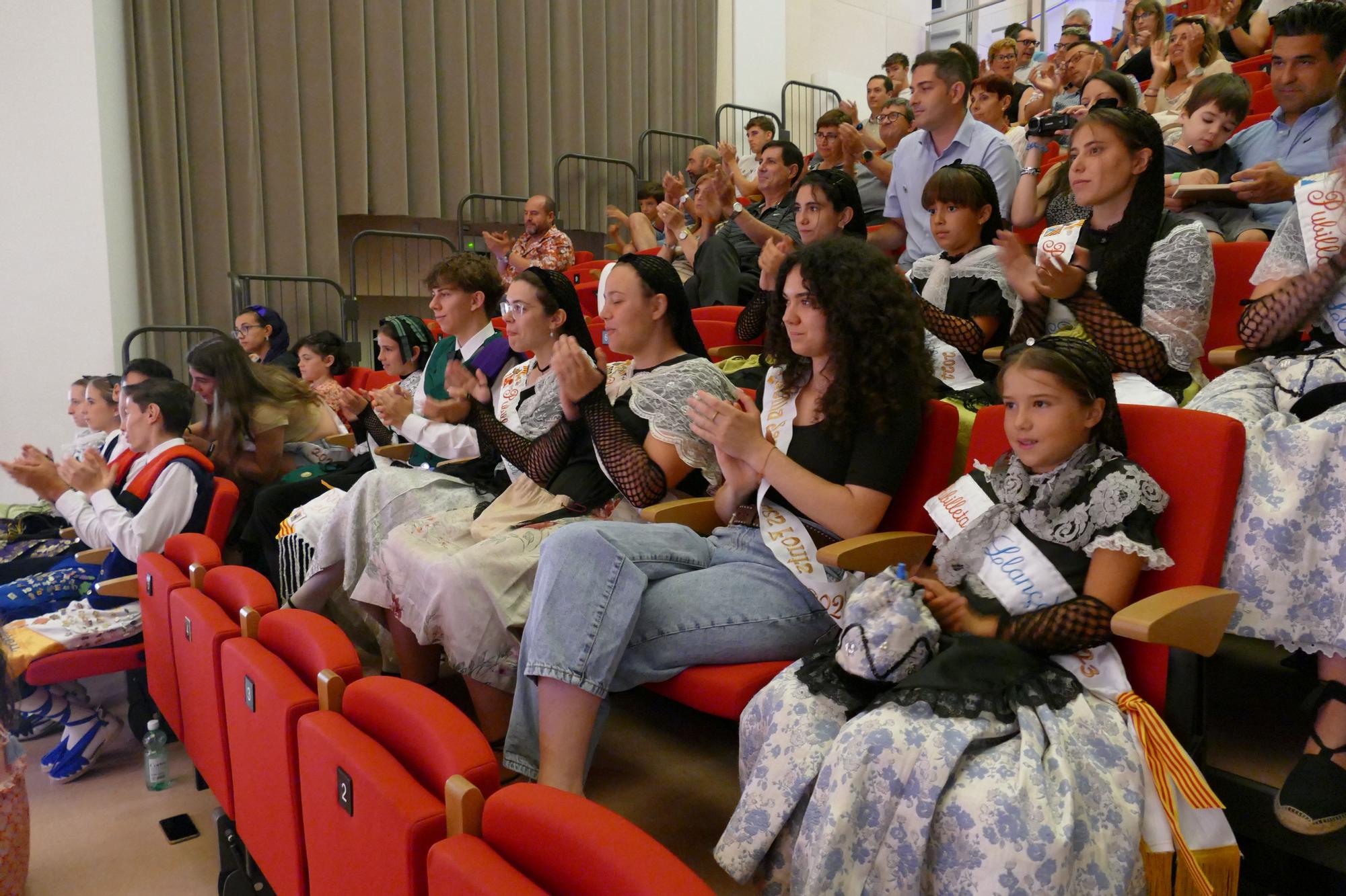 Figueres posa la faixa i la banda als nous membres del pubillatge