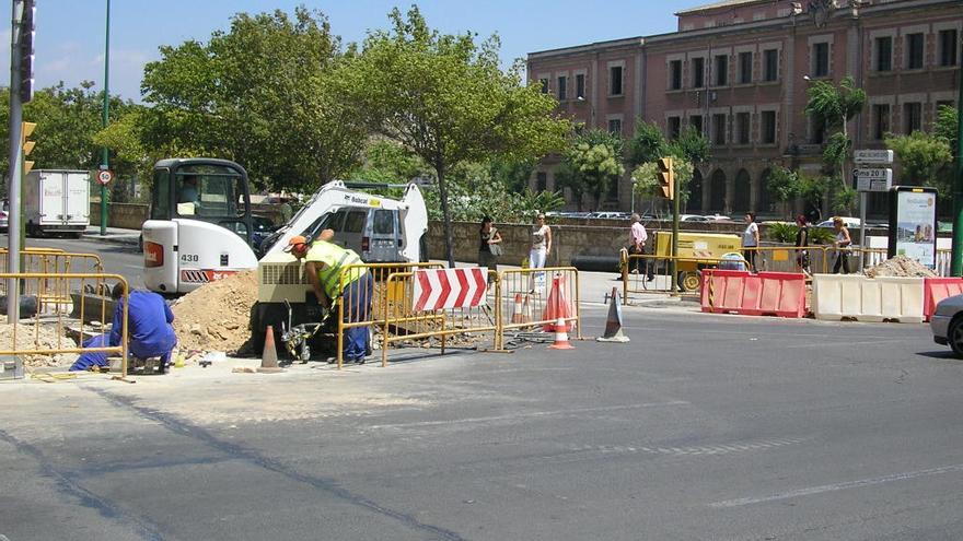 Foto de archivo de unas obras antiguas en la avenida Portugal