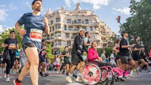 Luis Enrique corre per la seva filla en una Cursa d’El Corte Inglés multitudinària