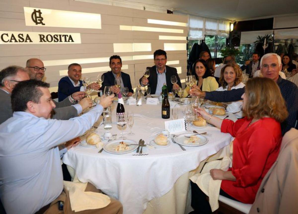 Representantes de la bodega y autoridades. |  N.P.