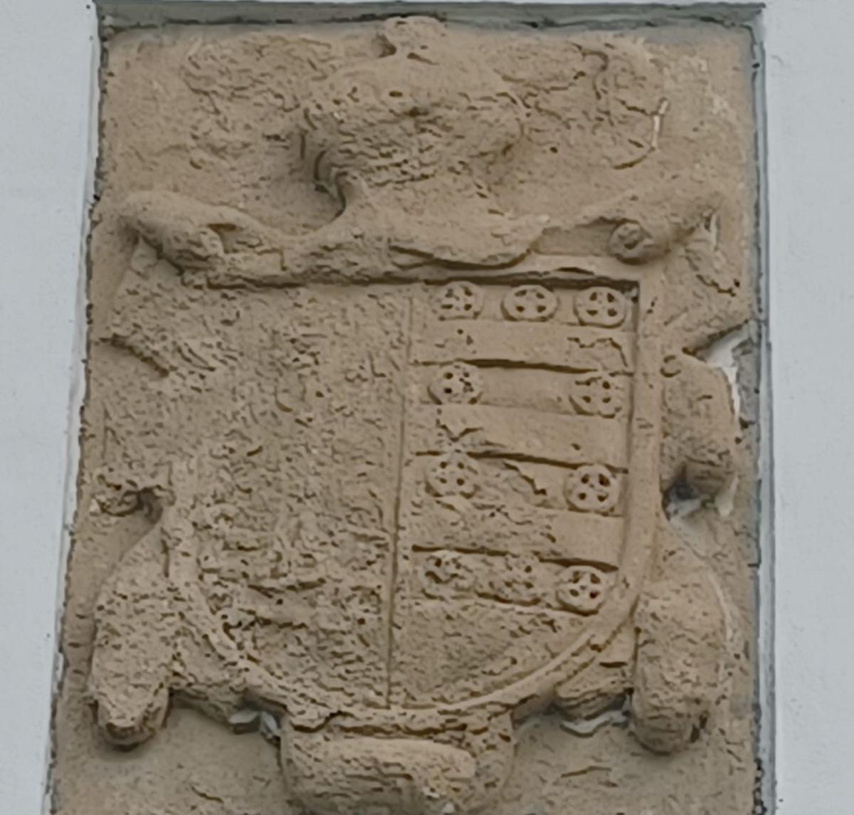 Leer en un palacio: así es la biblioteca de Lugo de Llanera, instalada en una casona del siglo XVII Leer en un palacio: así es la biblioteca de Lugo de Llanera, instalada en una casona del siglo XVII