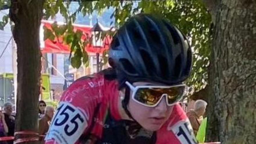 Jimena Hernández, Zamora CX, sube al podio