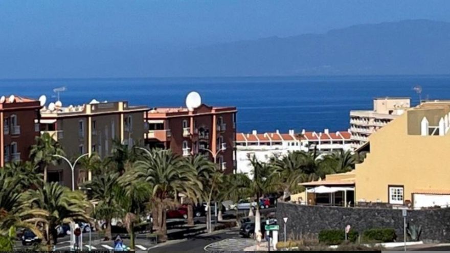 Oportunidad Inmobiliaria en Tenerife: magnífica vivienda con piscina y vistas al mar