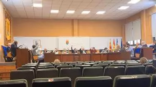 Benicàssim da luz verde a un presupuesto de 35,5 millones que reforzará la limpieza y los servicios en 2025