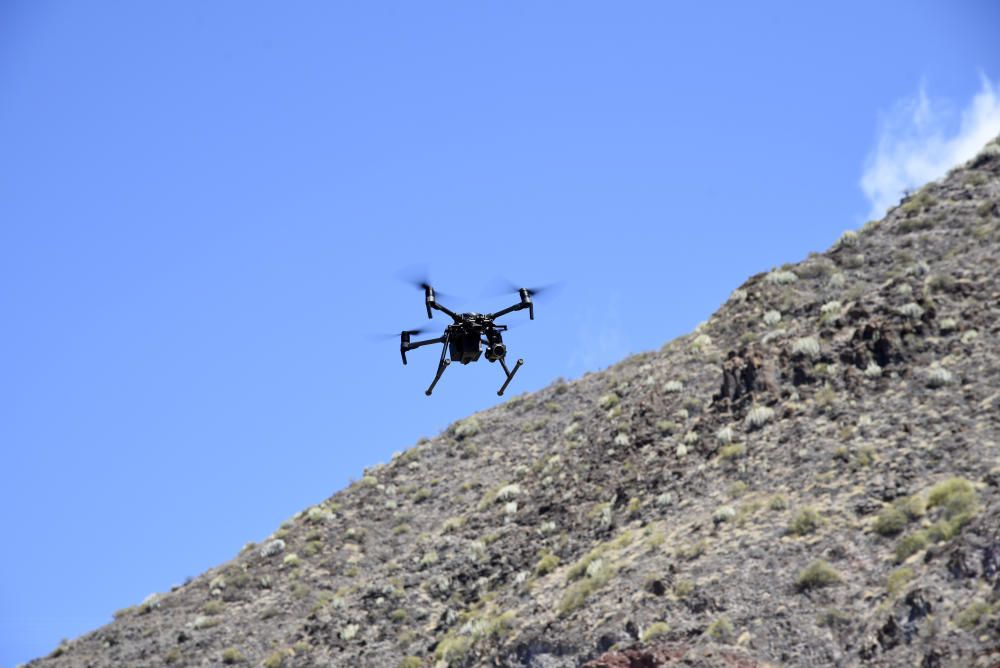 Los drones 'multadores' se estrenan en Canarias