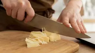 Les tècniques per tallar el formatge com un professional
