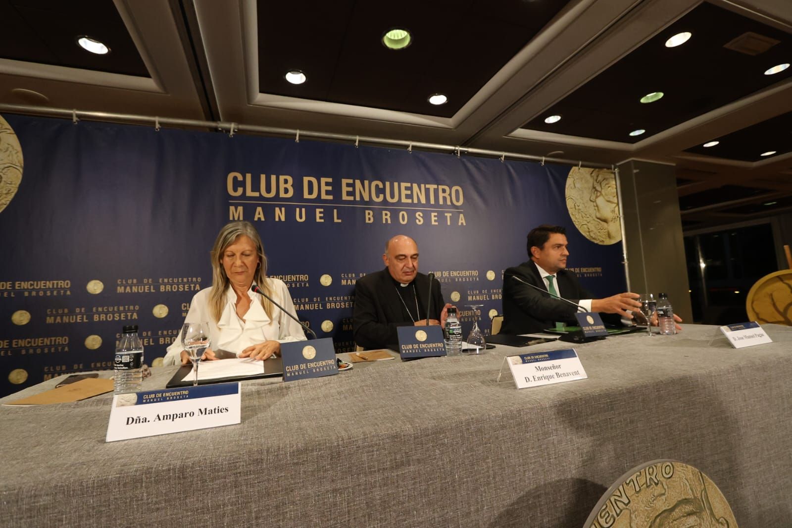 Enrique Benavent abre la nueva temporada del Club de Encuentro Manuel Broseta de Valencia