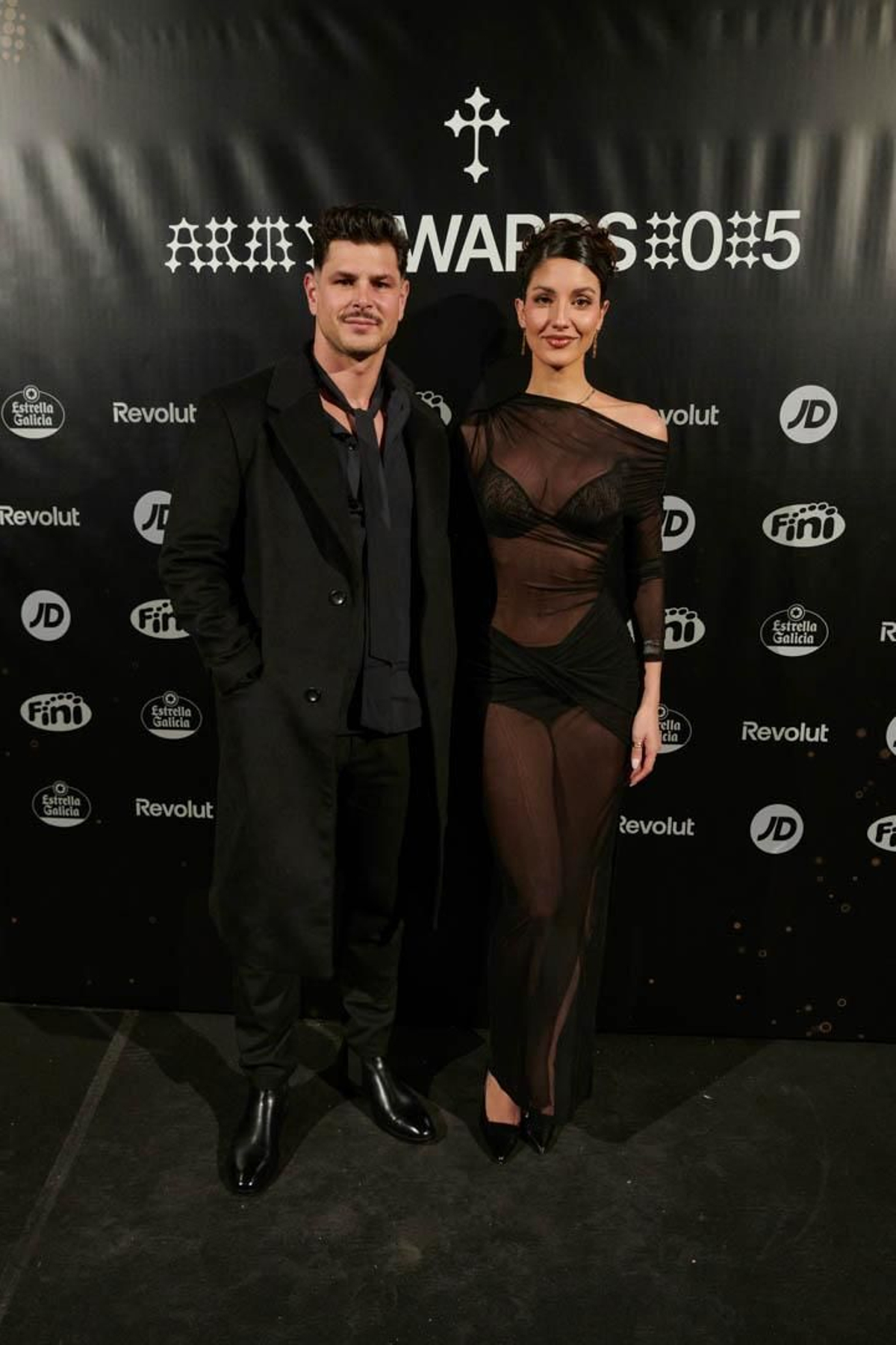 La pareja formada por Alejandro Nieto y Tania Medina en los Army Awards