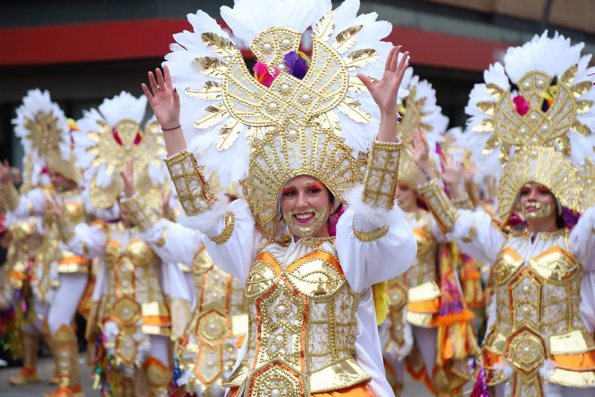 Galería | El Gran Desfile del Carnval de Badajoz, en imágenes