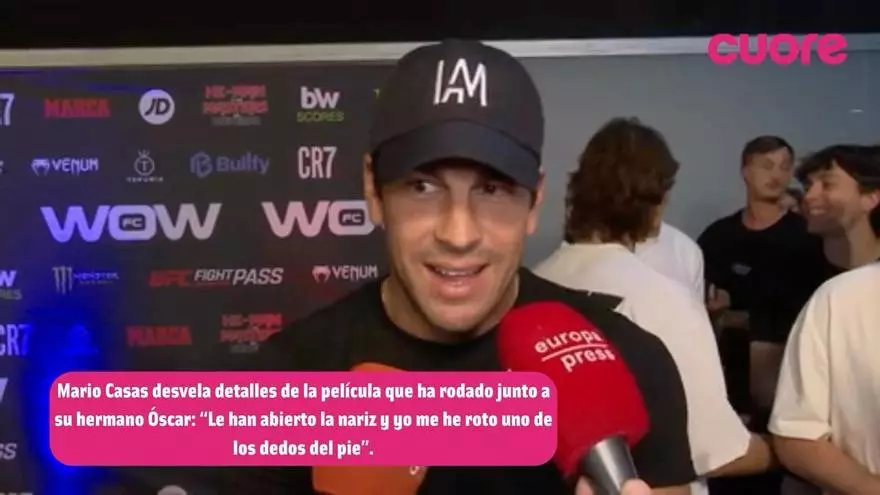 Mario Casas, sobre los incidentes en la película que acaba de dirigir: "A mi hermano le han roto la nariz"