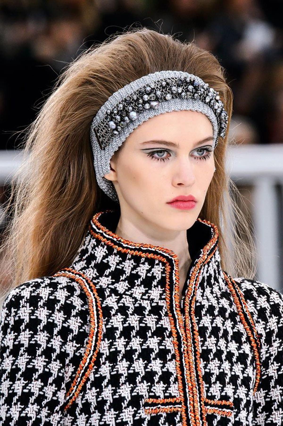 Cintas de pelo: Chanel F 2017