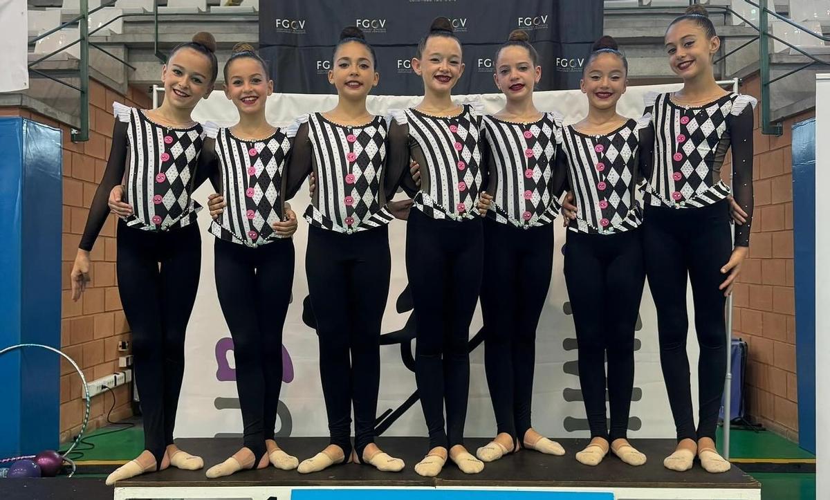 Uno de los conjuntos participantes en Xàbia.