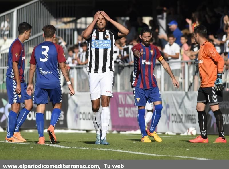 La afición del CD Castellón llena Castalia